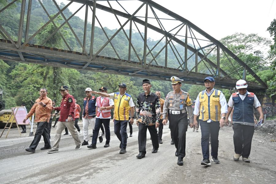 Mahyeldi Pimpin Uji Coba Jalan Lembah Anai yang akan Dibuka Bertahap untuk Umum Mulai 21 Juli