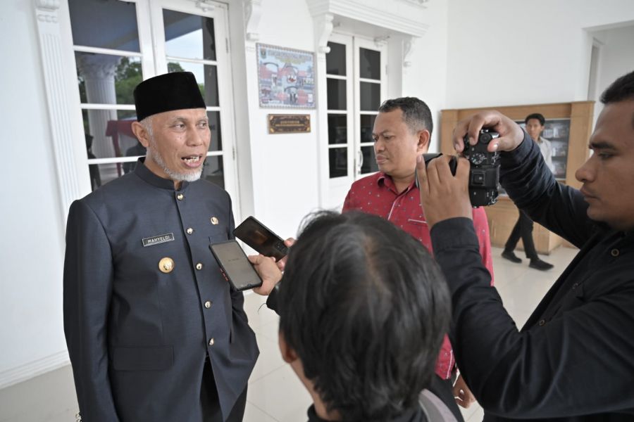 Mahyeldi Respons Banjir di Lubuk Sikaping, Dinas Terkait Diturunkan Atasi Penyempitan Jalur Sungai
