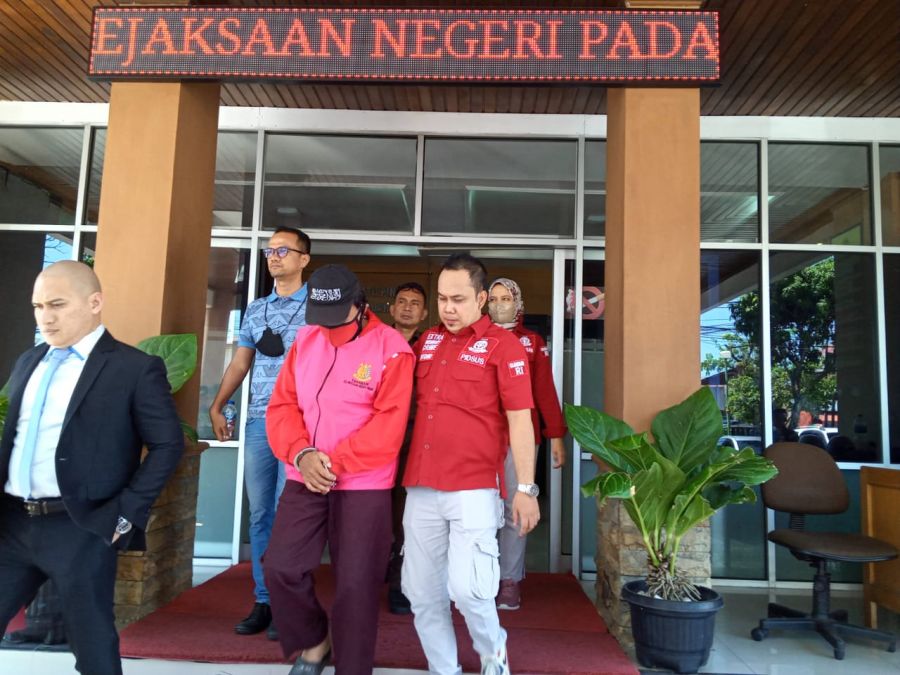 Mantan Pengurus KONI Padang Resmi Ditahan Kejaksaan