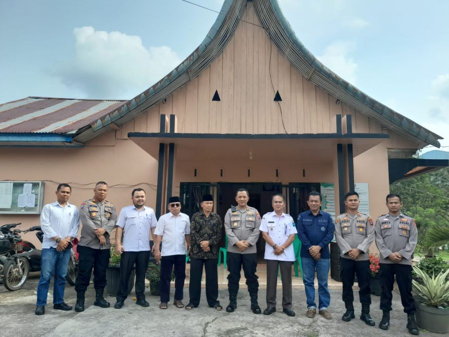 Program Jumat Curhat, Kapolres Sawahlunto Silaturahmi dengan Perangkat Desa dan KAN Talago Gunung