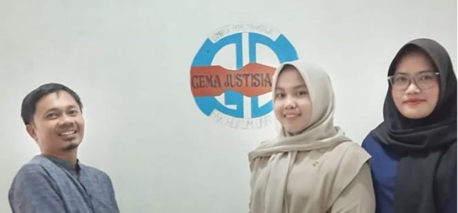 Melalui Program Sedekah Buku Mahasiswa Lebih Kritis 