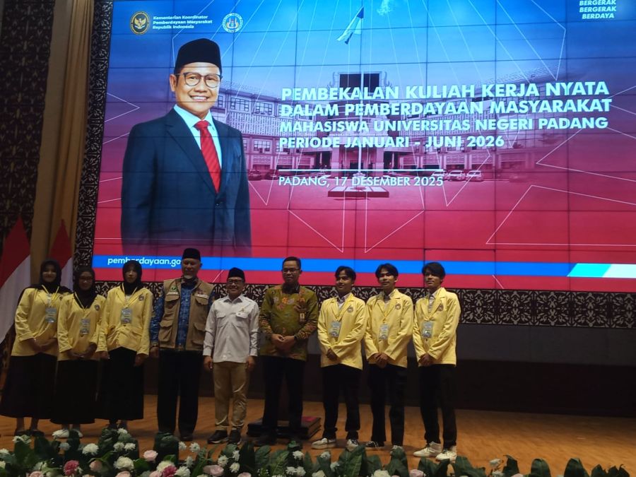 Menko PM Lepas 2.232 Mahasiswa UNP yang Melaksanakan KKN 