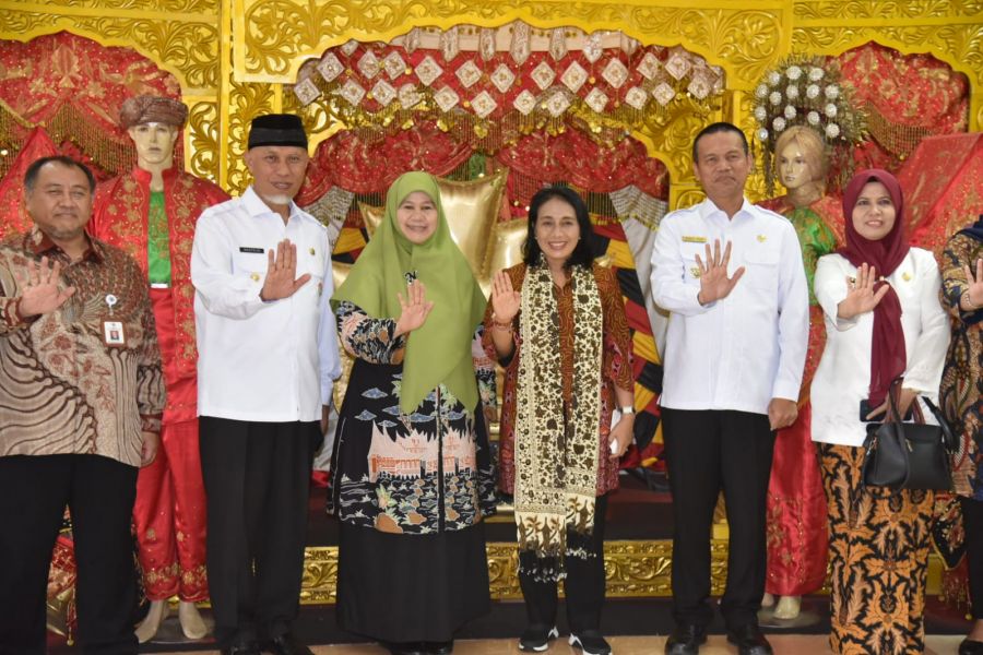 Menteri PPPA RI Bintang Puspayoga Luncurkan Desa Ramah Perempuan dan Peduli Anak di Pariaman