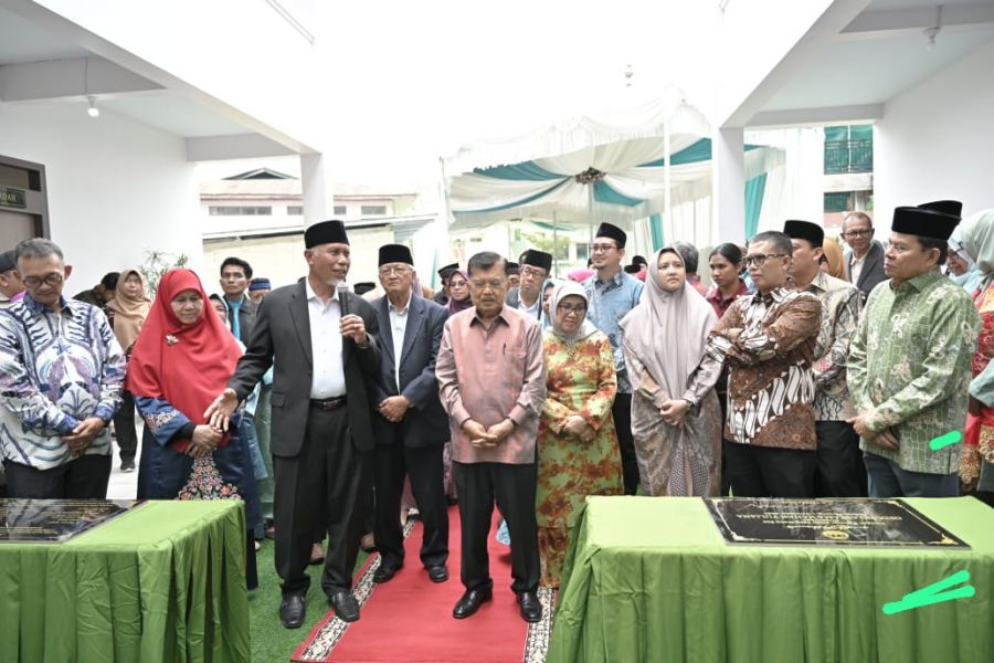 Milad 1 Abad Diniyyah Puteri Padang Panjang, Mahyeldi: Rahmah El Yunusiah Sosok Perempuan Luar Biasa