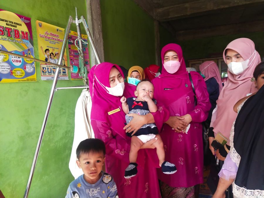 Monev Posyandu di Talamau, Fitri Risnawanto: Cegah Stunting Dimulai dari Calon Ibu