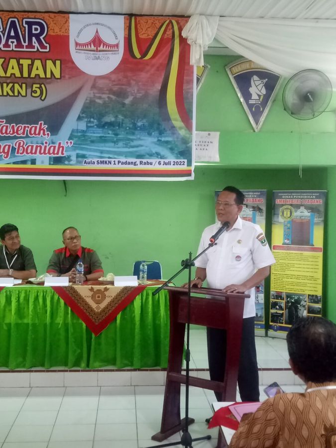Mubes Alumni STMN Padang Lintas Angkatan Dibuka PLH Kepala Dinas Pendidikan Sumbar Sadrianto