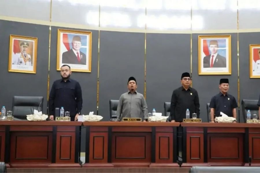 Muharlion Pimpin Rapat Paripurna DPRD Kota Padang, Wali Kota Sampaikan Rancangan Perubahan APBD 2026