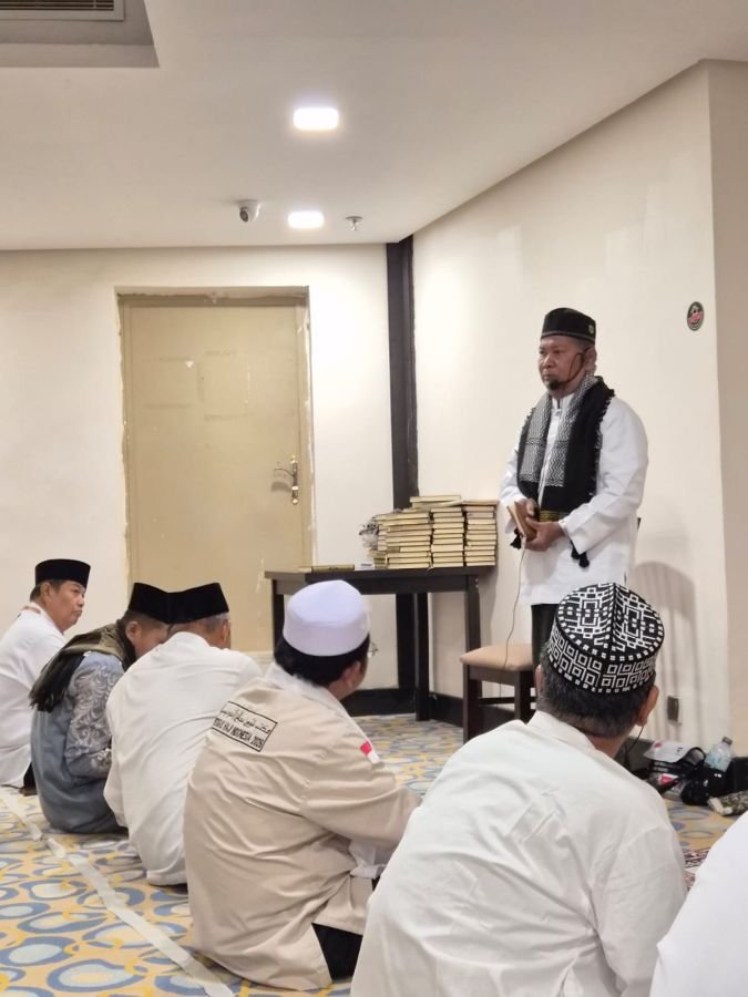 Muhasabah Menjelang Armuzna, Jamaah Haji di Al-Hidayah Towers Larut dalam Tangis dan Doa Bersama