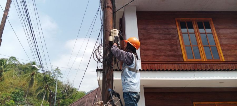 Optimalisasi Infrastruktur Kabel, PLN Icon Plus Lakukan Pemeliharaan Kabel di Silungkang