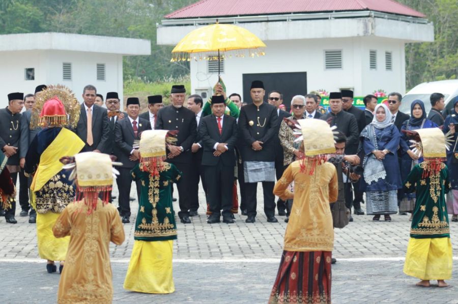 Pada Hari Jadi ke 74, Gubernur Mahyeldi Puji Capaian Pembangunan Kabupaten Sinjunjung