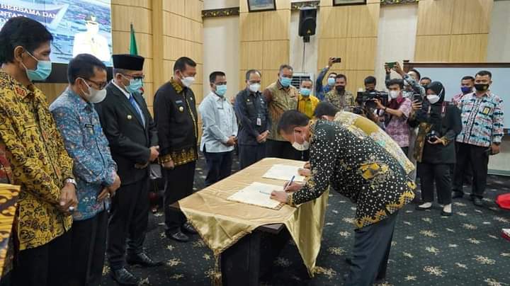 Padang - Pekanbaru Sepakat Jalin Kerja Sama 