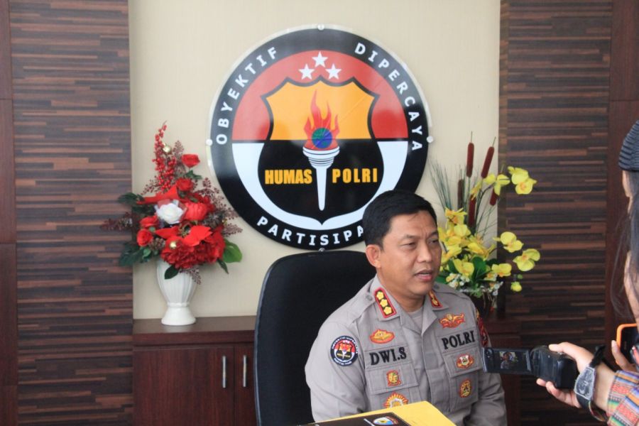 Pasca Gunung Marapi Sumbar Erupsi, Polda Sumbar Turunkan Personel bantu Penanganan Bencana Alam 