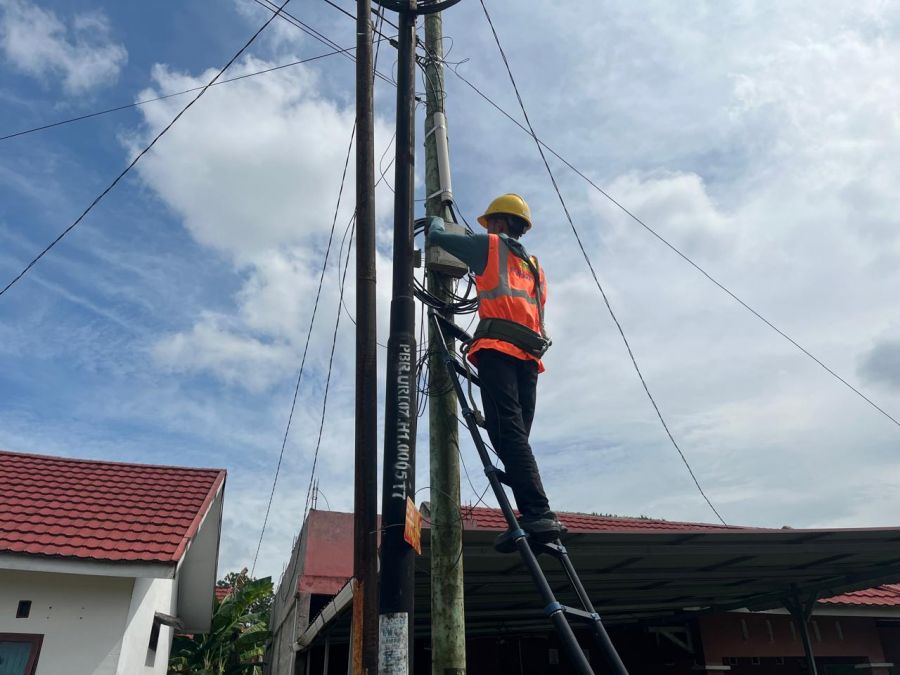 Pastikan Akses Internet Tetap Andal, PLN Icon Plus Lakukan Pemeliharaan Infrastruktur Fiber Optic