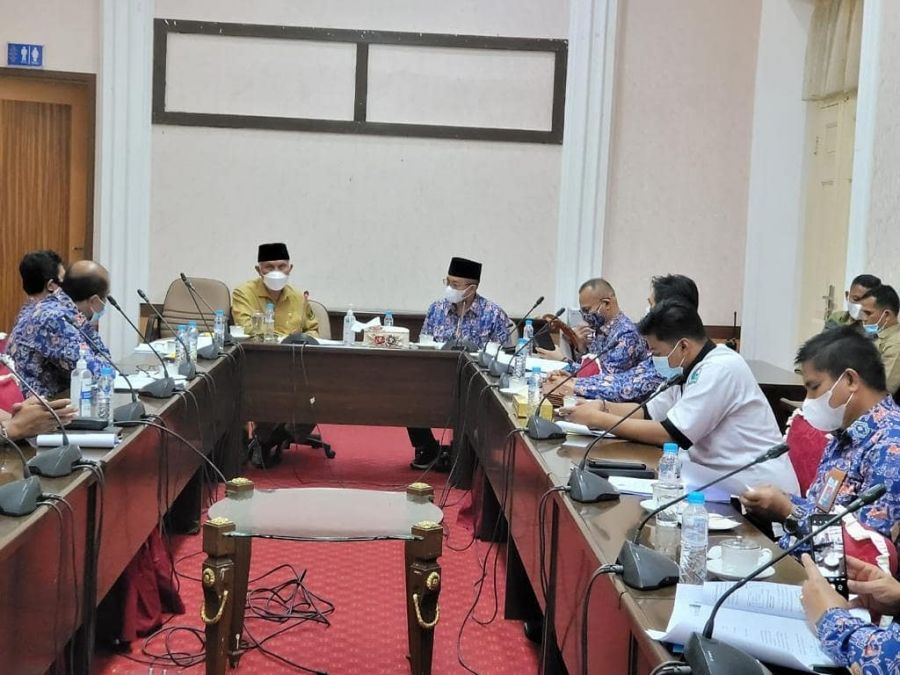 PD PERPAMSI Sumbar Temui Gubernur Mahyeldi Bahas Penyesuaian Tarif PDAM