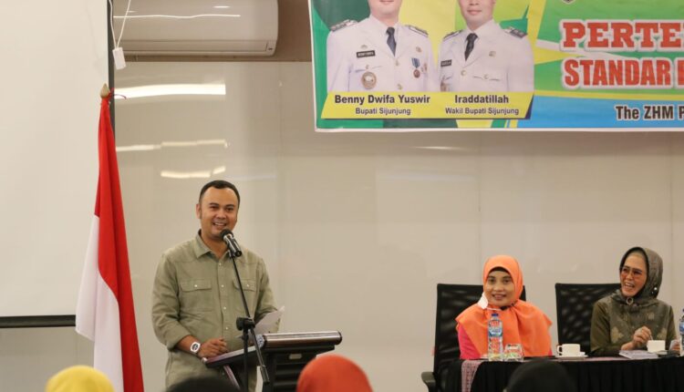 Pemkab Sijunjung Evaluasi Standar Pelayanan Minimal Guna Tingkatkan Pelayanan Masyarakat