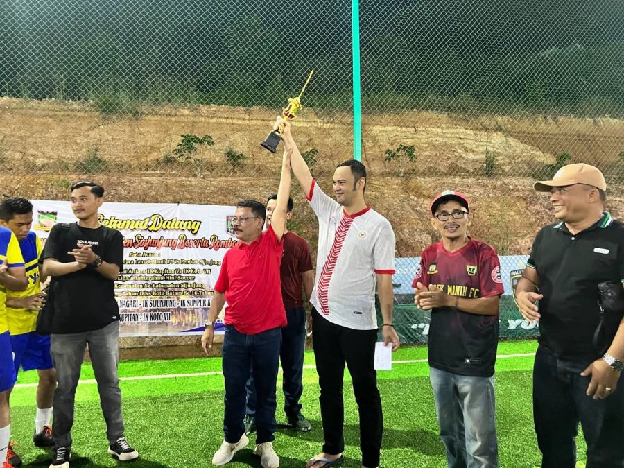 Pemkab Sijunjung Ikuti Pertandingan Eksebisi Mini Soccer IKKS di Batam