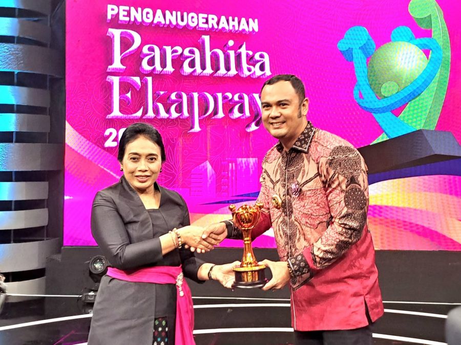 Pemkab Sijunjung Raih Penghargaan Anugerah Parahita Ekapraya 2023 dari Kementrian PPPA RI