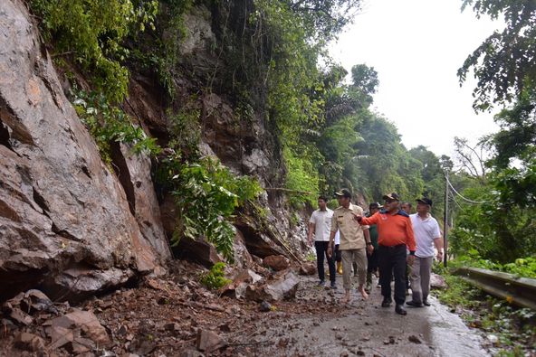 Pasca Hujan Deras Dini Hari, Pemko Sawahlunto Langsung Bergerak Tanggulangi 19 Titik Longsor