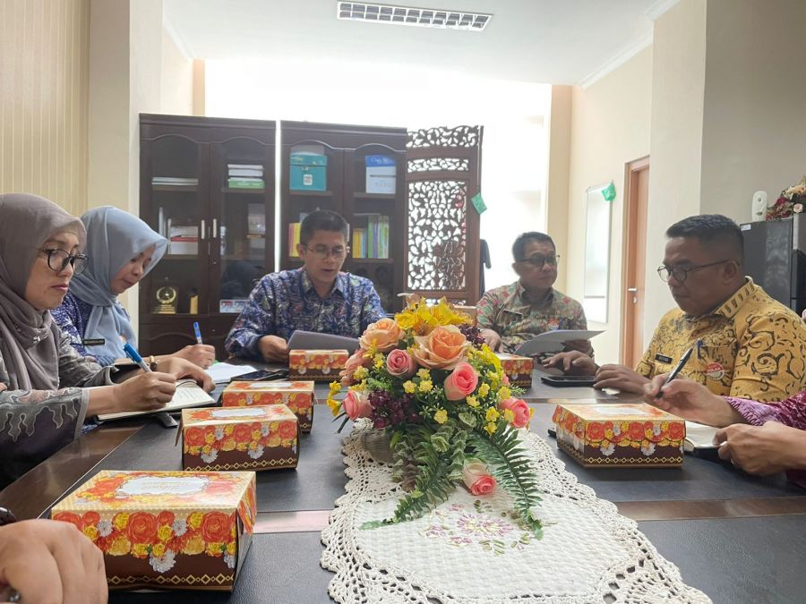 Pemprov Sumbar Sebar 63 Ekor Sapi Kurban ke Masjid dan Mushola Daerah 3 T
