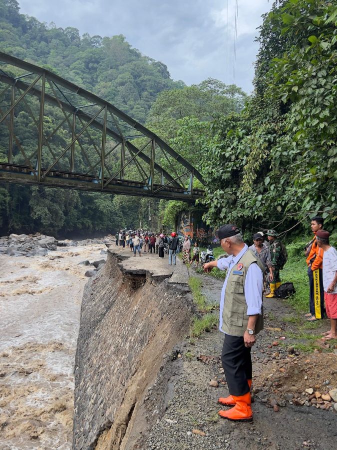 Pemprov Sumbar Prioritaskan Perbaikan Jalur Malalak untuk Jalan Alternatif Padang - Bukittinggi