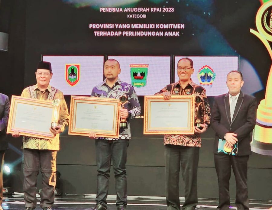 Pemprov Sumbar Raih Penghargaan Anugerah KPAI 2023