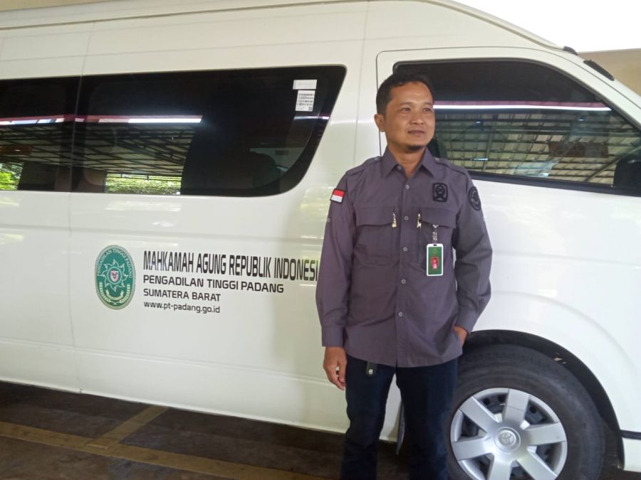 Pengadilan Negeri Kelas IA Padang Beri Sinyal Sidang Pidana Umum Kembali Secara Offline 