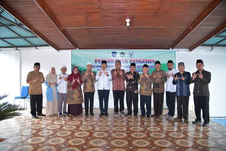 Pengurus BWI Kota Sawahlunto Dikukuhkan, Wako Deri Asta: Pemko melalui BAZNas Siap Bersinergi