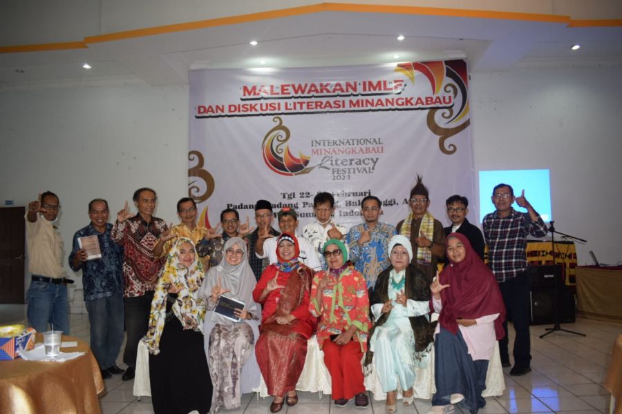 Pentingnya Budaya Literasi Minangkabau