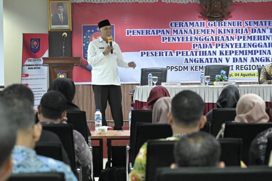 Pentingnya Manajemen Kinerja Dalam Pemerintahan Pada Latihan KPA Angkatan V & VI PPSDM Kemendagri