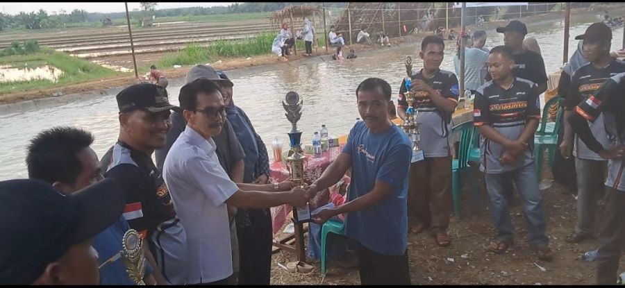 Penutupan Kegiatan Sabiduak Selaju Sampan Alek Nagari Sungai Langkok