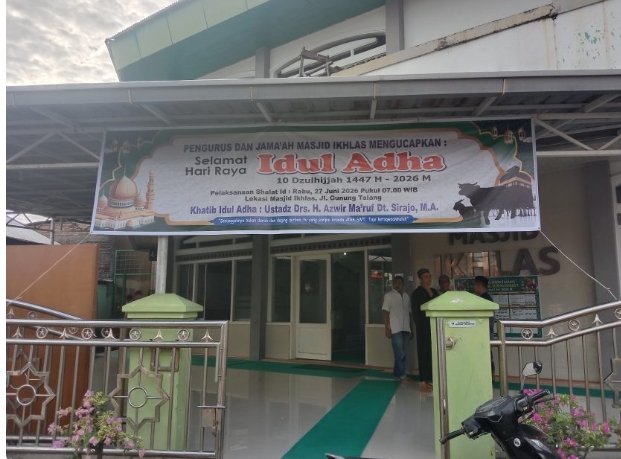 Perayaan Idul Adha Masjid Iklash Gunung Pangilun Sembelih 7 Ekor Sapi