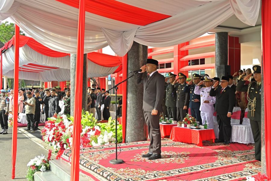 Peringatan Hari Pahlawan, Plt Gubernur Audy Ingatkan Lagi Pentingnya Meneladani Pahlawan Bangsa