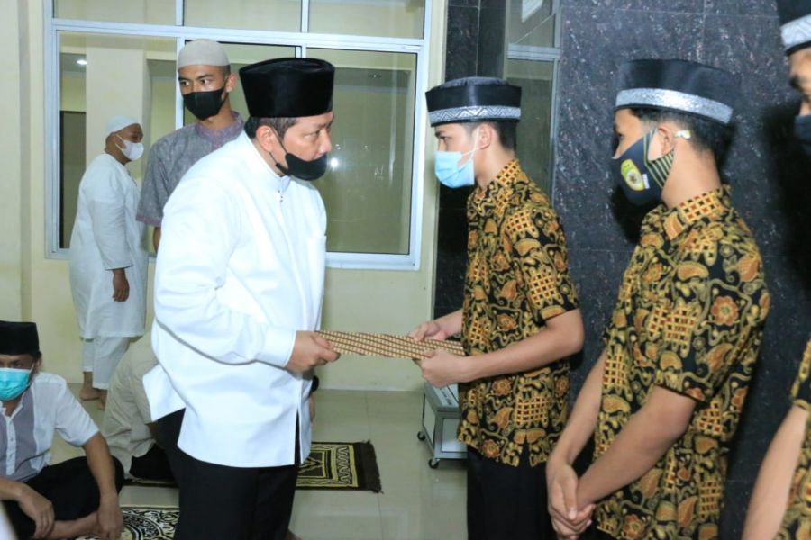 Peringati Nuzul Quran, Polda Sumbar Santuni Anak Yatim