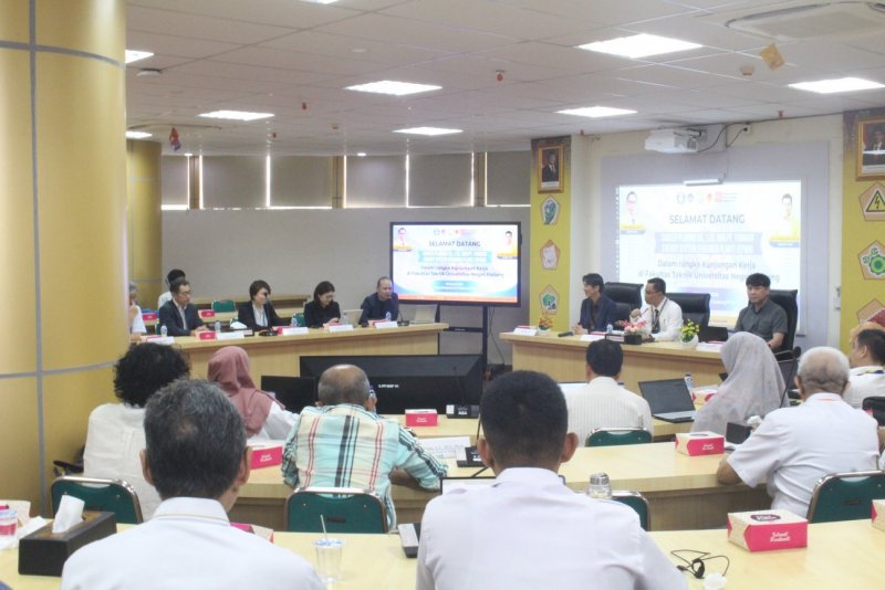 Perkuat Kemitraan Internasional, Fakultas Teknik UNP Sambut Kunjungan Industri Jepang