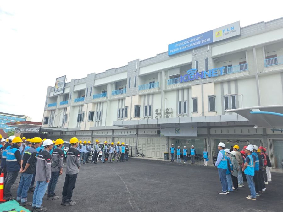 Perkuat Kesiapan Operasional, PLN Icon Plus Gelar Apel Siaga Jelang Perayaan Natal 2025 & Tahun Baru