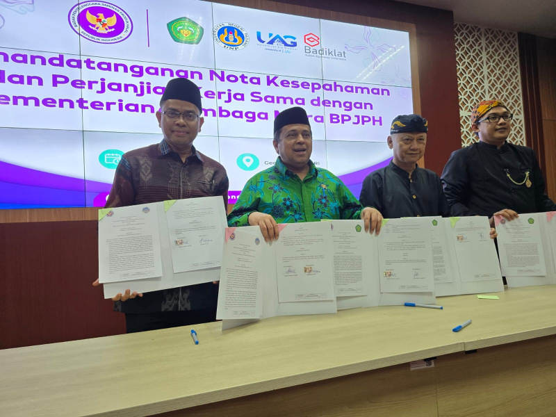 Perkuat Peran Perguruan Tinggi dalam Industri Halal, UNP Jalin Kerja Sama dengan BPJPH RI