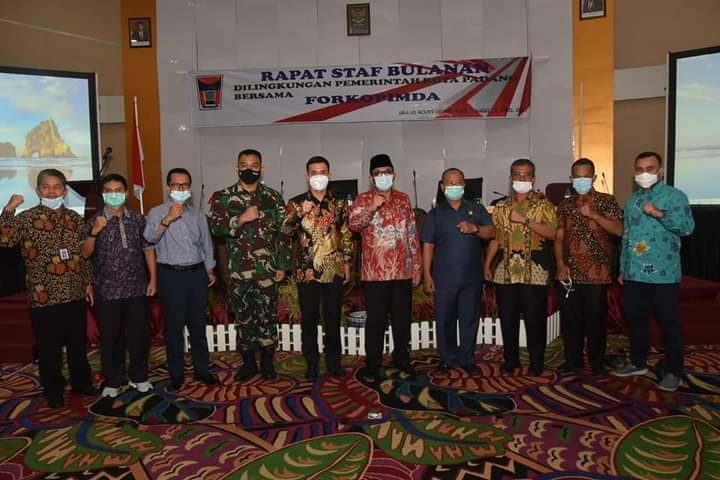 Persiapan Kegiatan Ramadhan 1442 H, Pemko Padang Gelar Rapat Staf Bersama Forkopimda