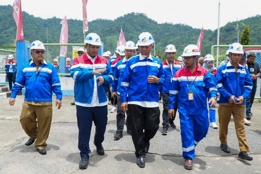 Persiapan Siaga BBM Jelang Lebaran Idul Fitri, Mahyeldi Tinjau TBBM Pertamina di Teluk Kabung Bungus