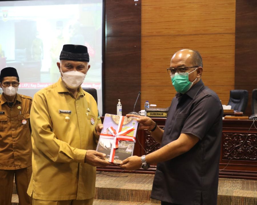 Pertanian Jadi Andalan Pertumbuhan Ekonomi, Gubernur Sumbar Sampaikan Nota LKPJ Kepala Daerah 2021