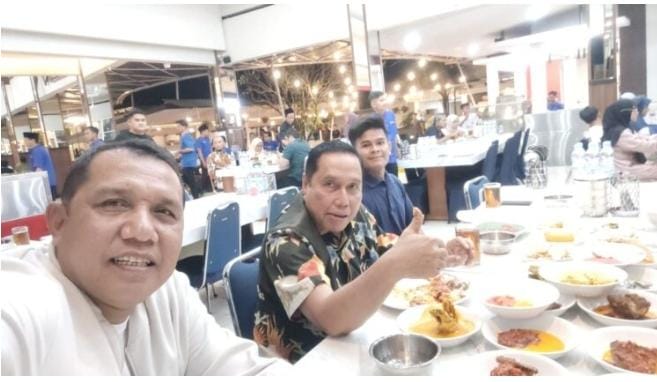 Pertemuan Strategis Anggota DPRD Dharmasraya Heri Saputra dengan H Marlis Owner Alinia Group