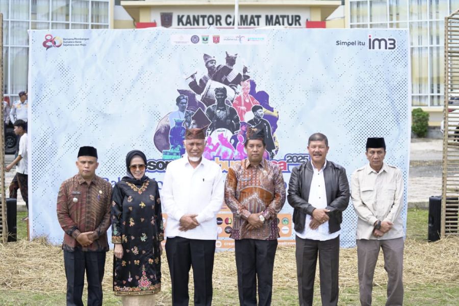 Pesona Tambua Tansa 2025 Bergema, Gubernur Mahyeldi Apresiasi Anak Muda Agam