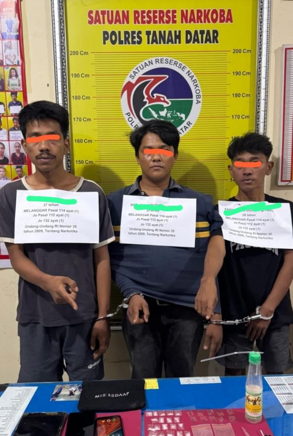 Pesta Sabu, Tiga Laki-laki Diamankan Tim Tarantula Polres Tanah Datar di Nagari Simawang Rambatan