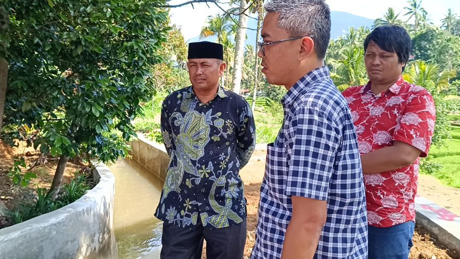 Petani Jawi-Jawi, Firdaus: Terima Kasih Pemprov Sumbar, Sekarang Saya Bisa Bayar Uang Kuliah Anak