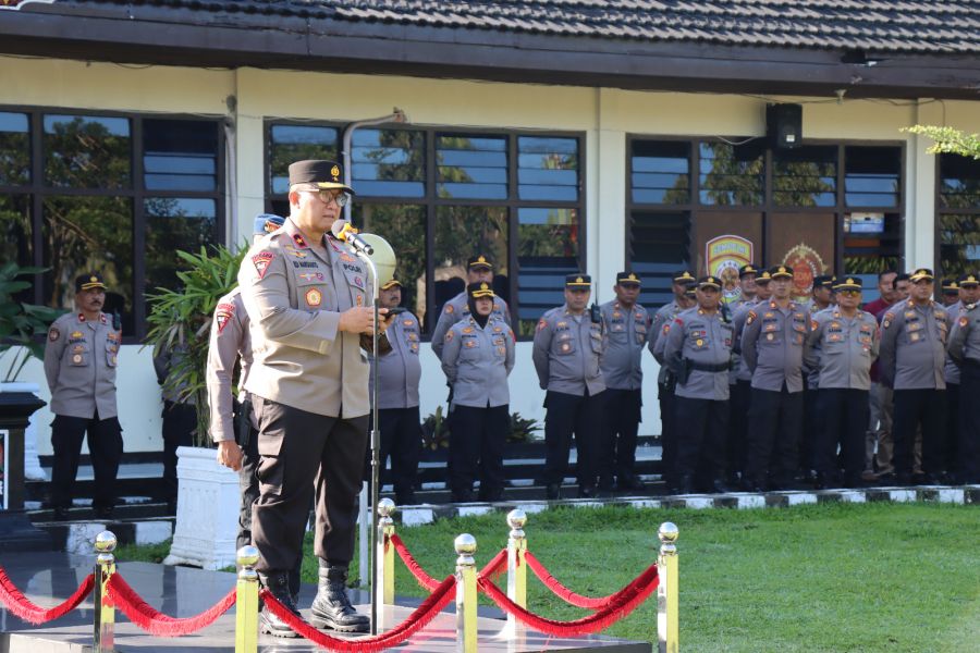 Pimpin Apel Pagi di Polres Payakumbuh, Wakapolda Sumbar: Tugas Polri Kedepan Semakin Berat