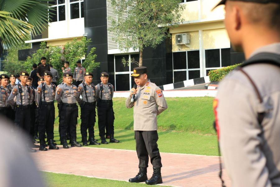 Pimpin Apel Pagi, Ini Penyampaian Kapolda Sumbar kepada Personel 