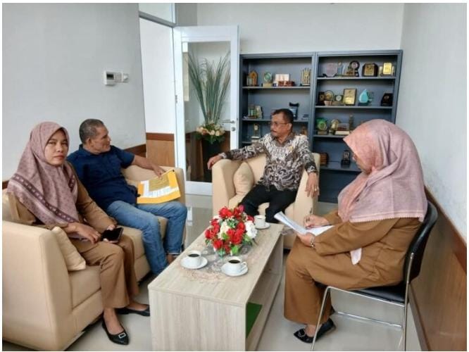 Pimpinan DPRD Dharmasraya Kunjungi DPRD Kota Padang