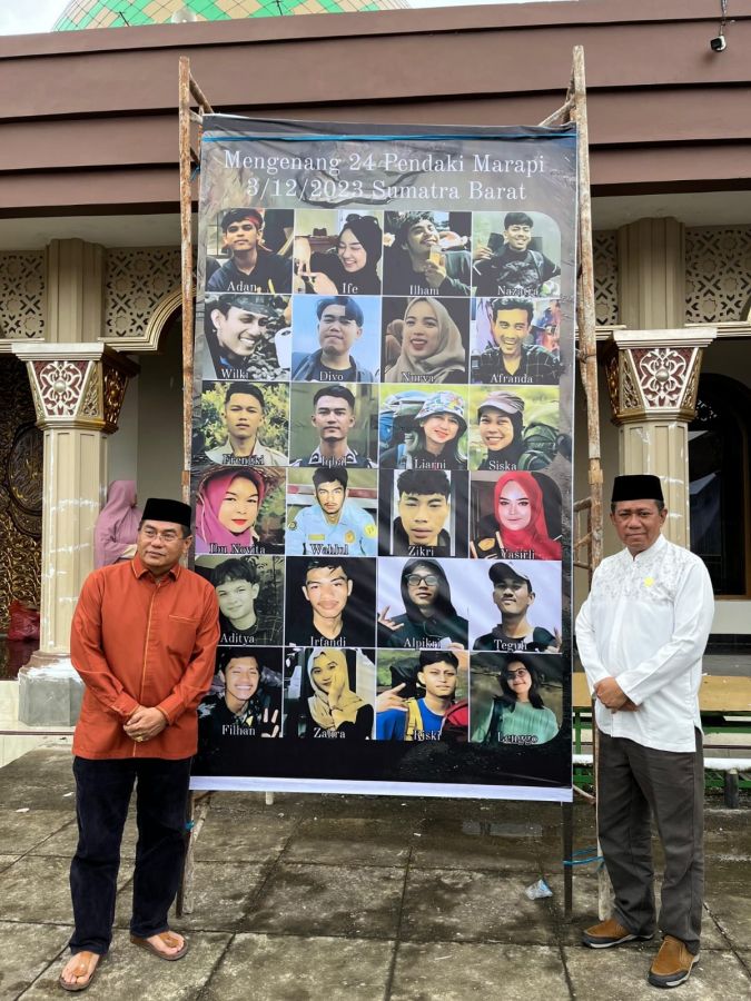 Pimpinan UNP Hadiri Doa Bersama Kenang 1 Tahun Musibah Erupsi Gunung Marapi di Agam