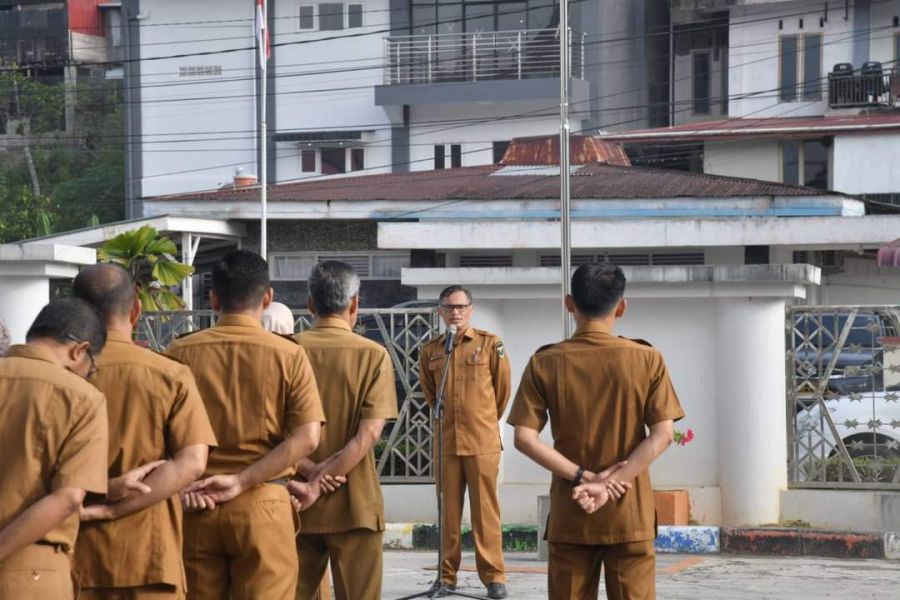 Pj Sekda Ezeddin Zein Pimpin Apel Mingguan di Balaikota Sawahlunto