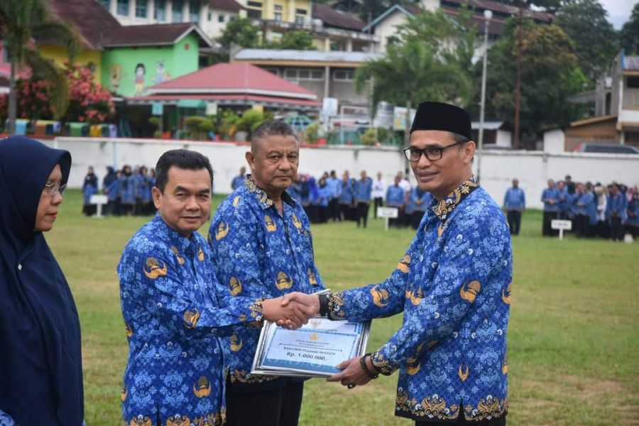 Pj Sekda Sawahlunto Pimpin Apel HUT KORPRI 2024