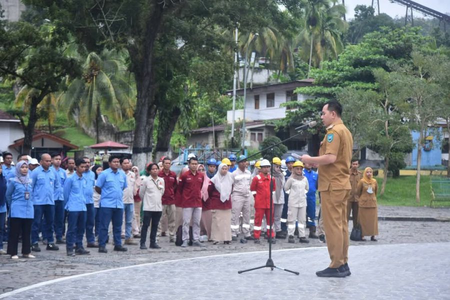 Pj Wako Fauzan Hasan Ikuti Apel Peringatan Bulan Keselamatan & Kesehatan Kerja (K3) Kota Sawahlunto